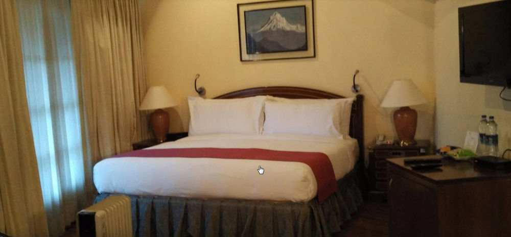 Club Mahindra White Meadows Hotel Manāli Buitenkant foto